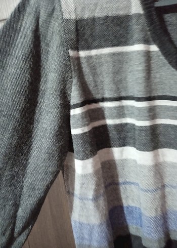 Gri Çizgili V Yaka Erkek Triko KİĞILI - Görsel 3