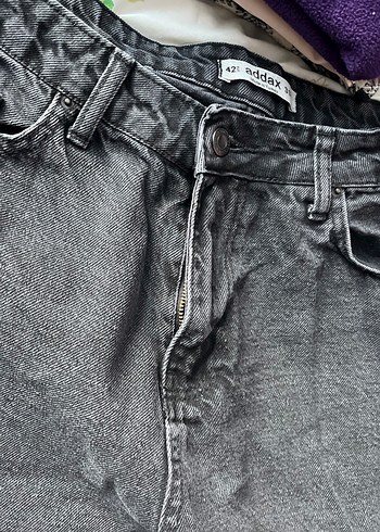 Gri Düğmeli Kadın Midi Boy Salaş Kot Pantolon - Görsel 2