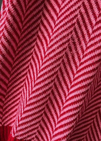 Kırmızı Çizgili V Yaka Örgü Süveter - Görsel 2