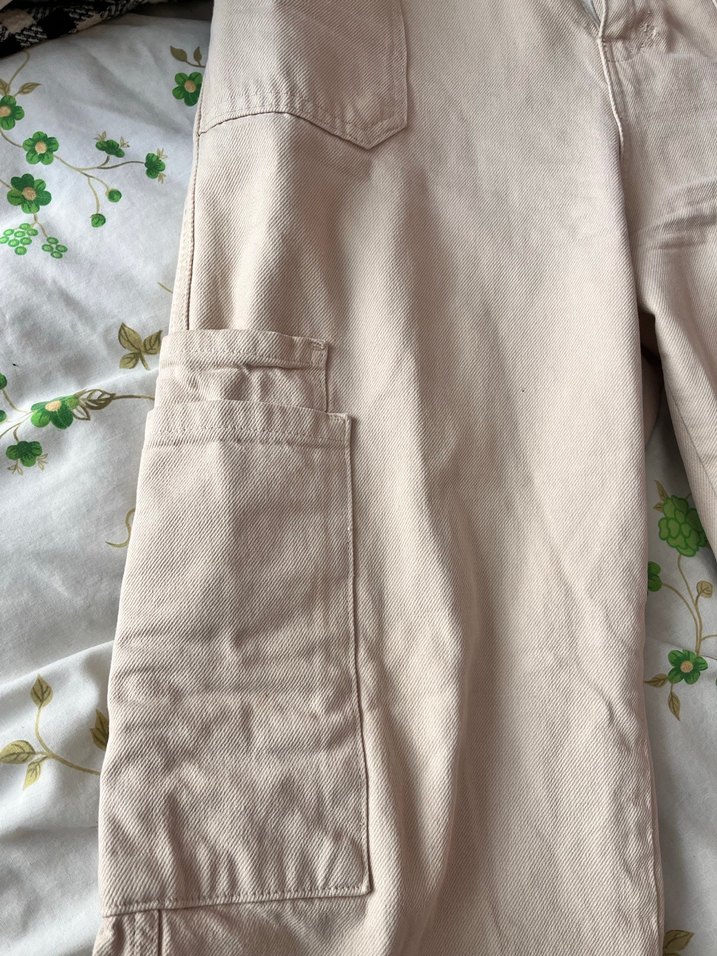 KremKeten Geniş Kesim Kemerli Pantolon - Görsel 4