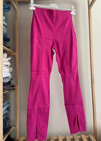 Pembe Dar Kesim Kadın Kumaş Pantolon