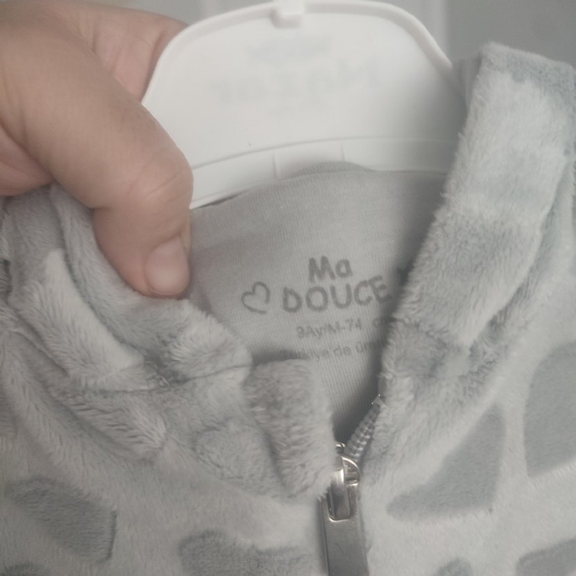 Kız Bebek Gri Kürklü Kapüşonlu Tulumu - Görsel 2