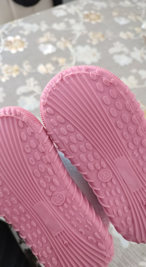 Kız Çocuk Pembe Minnie Mouse Ev Terliği - Görsel 4