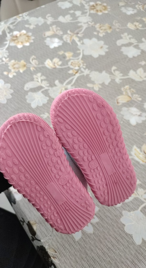 Kız Çocuk Pembe Minnie Mouse Ev Terliği - Görsel 3