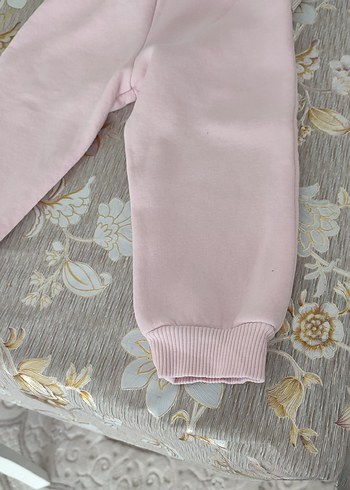 Beyaz Nakışlı Bebek Önlüğü 12-18 Ay - Görsel 6