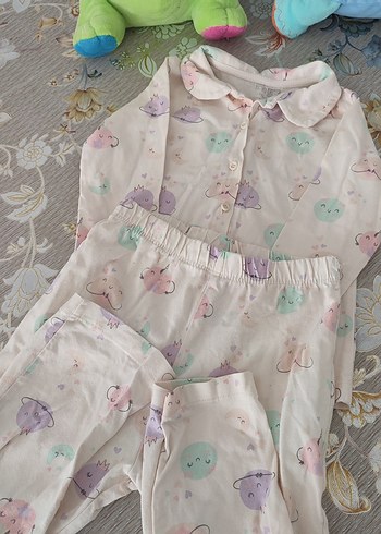 Kız Çocuk Pembe Pamuklu Baskılı Düğmeli Pijama - Görsel 7