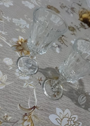 Ayaklı Küçük Bardak kahve yani - Görsel 4