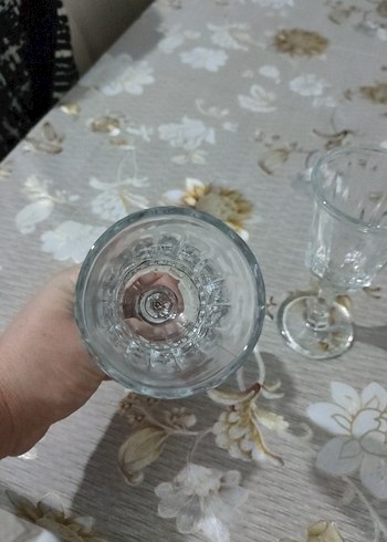 Ayaklı Küçük Bardak kahve yani - Görsel 7