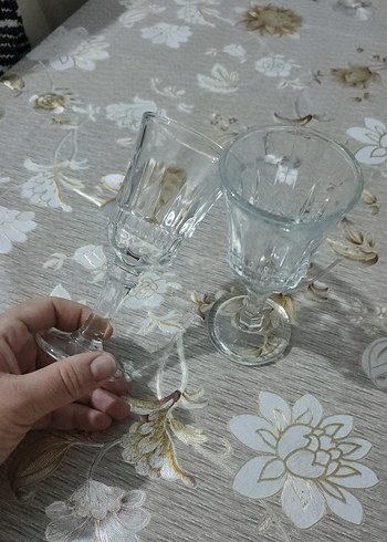 Ayaklı Küçük Bardak kahve yani - Görsel 6