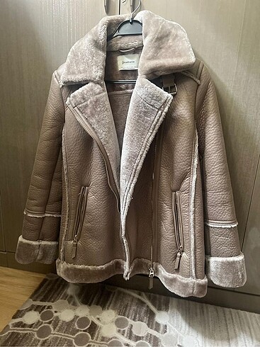 Stradivarius Suni Kaban