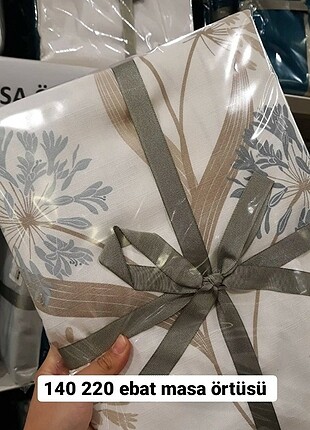 140 220 masa örtüsü 