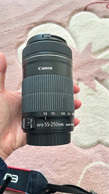 Canon EFS 55-250mm lens F/4-5.6 IS STM TELEFOTO LENS
