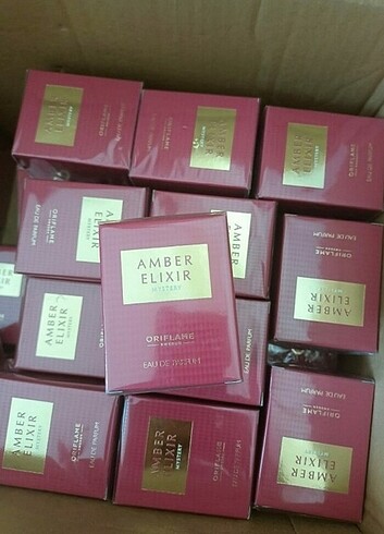 Oriflame Kırmızı amber bayan barfumu 