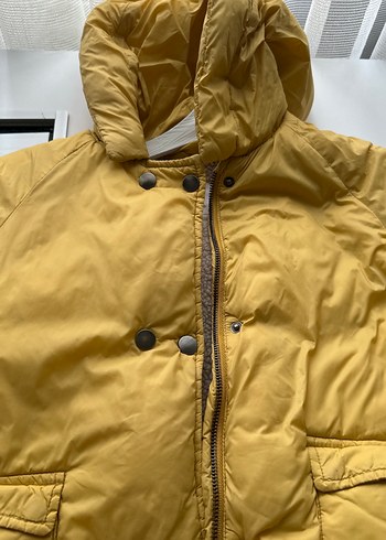 Sarı Kapüşonlu Erkek Çocuk Mont - Görsel 2