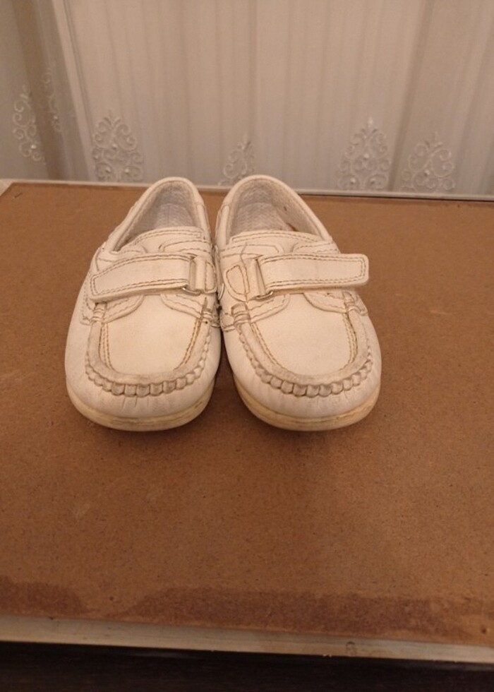 23 numara BEYAZ RENK ERKEK ÇOCUKLAR İÇİN AYAKABI - Görsel 5