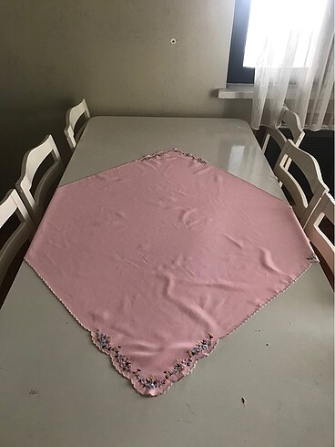 Mutfak şömentabla ve 4tane peçete
