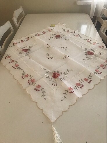 Masa şömentabla
