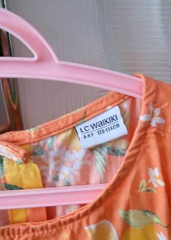 LC Waikiki Kolsuz Turuncu Çiçekli Kız Elbisesi 2 Elbise