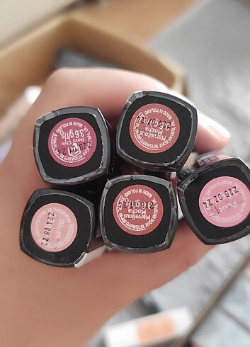 Avon mat ruj