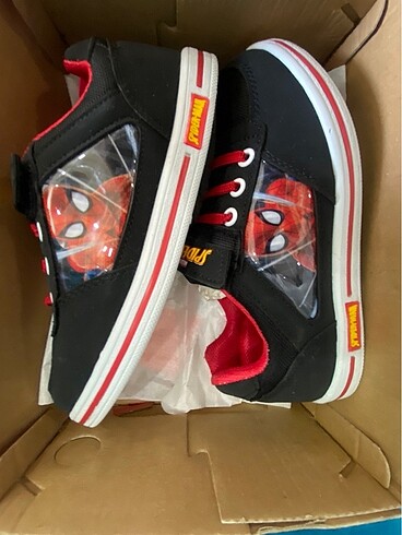 33 Beden Spiderman spor ayakkabı