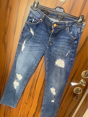 42 Beden Forever New jean