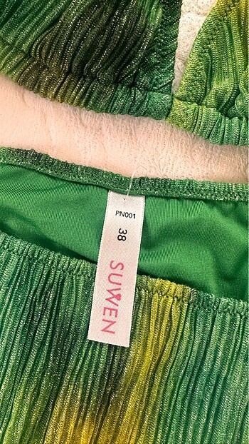 Suwen Suwen Bikini Hiç giyilmedi