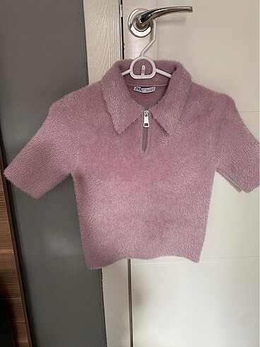 Zara pembe tüylü triko