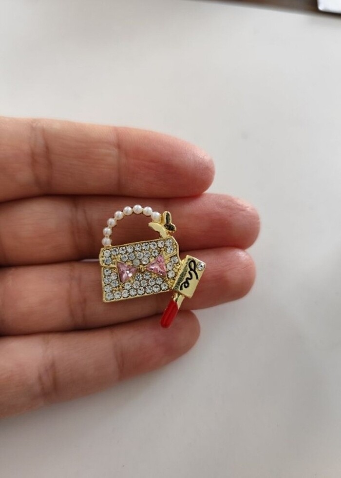 Mini çantalı broş  - Görsel 2