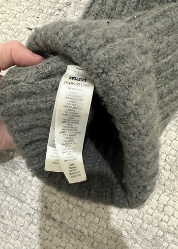 Gri Örgü Kadın Bere Ponponlu - Görsel 3