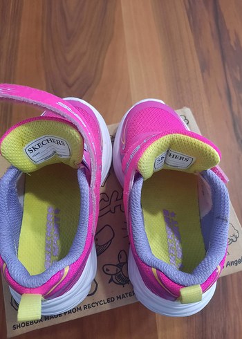23 Beden pembe Renk Skechers Kız Çocuk Spor Ayakkabı