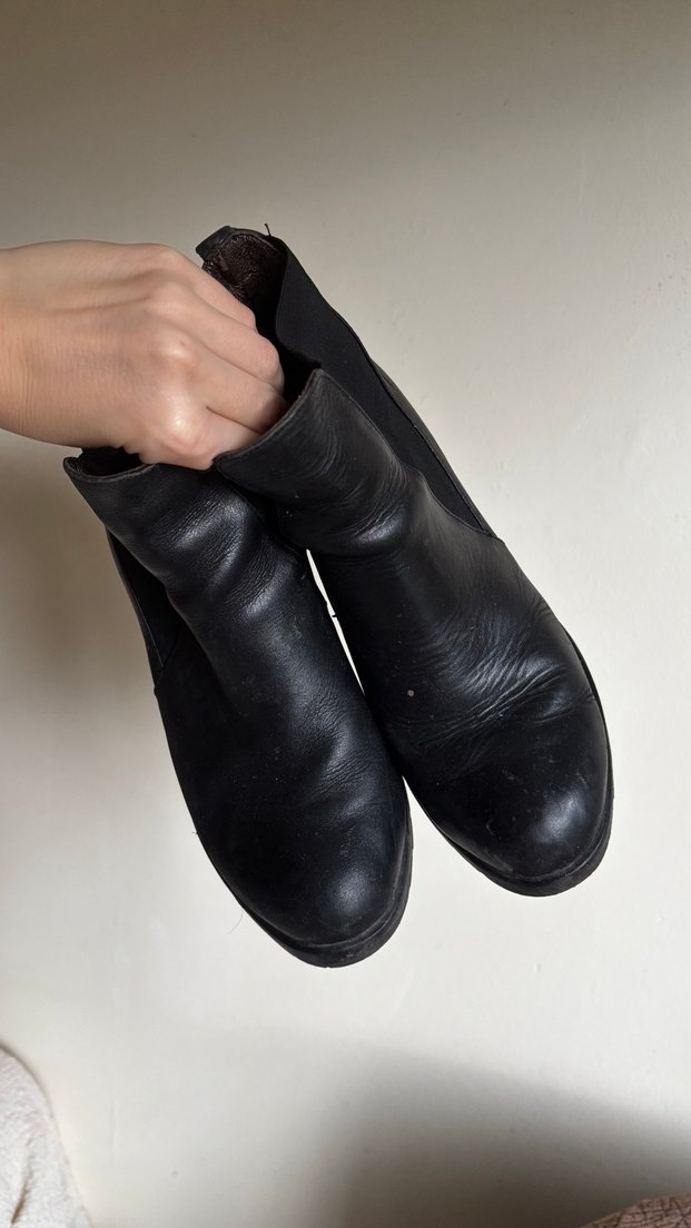 Topuklu siyah bot - Görsel 2