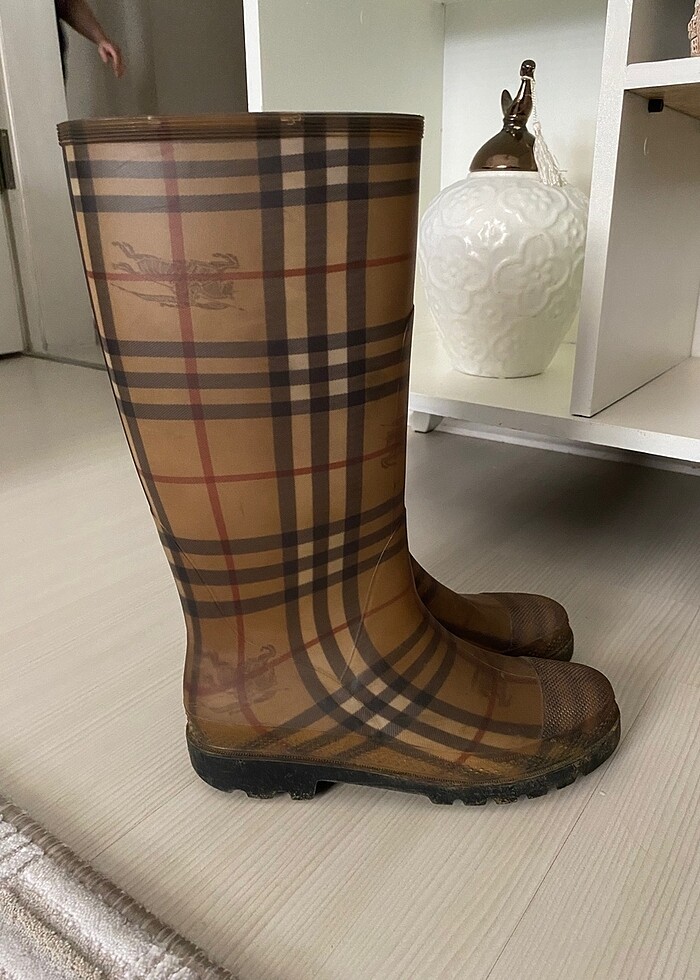 Orijinal burberry çizme 39 numara - Görsel 2