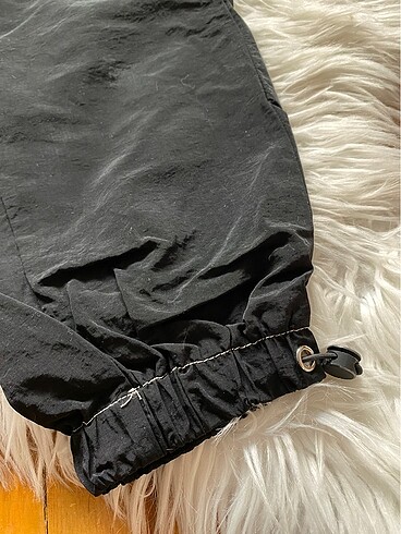Bershka Bershka Paraşüt Kumaş Pantolon