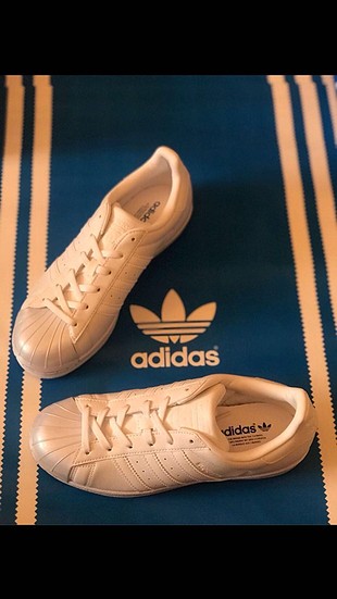 40 Beden beyaz Renk Adidas Superstar 