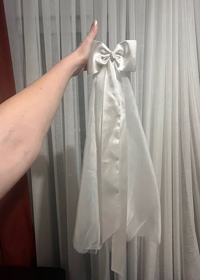 Beyaz Kurdeleli Duvak Toka - Görsel 3