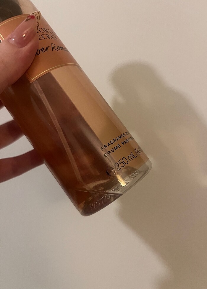 Victoria?s Secret Amber Romance Vücut Spreyi - Görsel 2