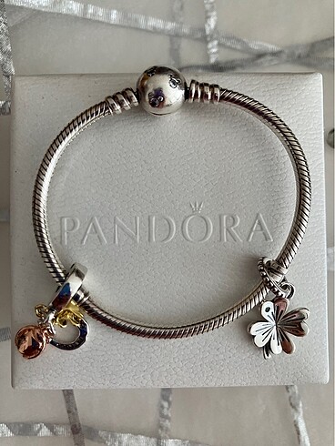Pandora bileklik