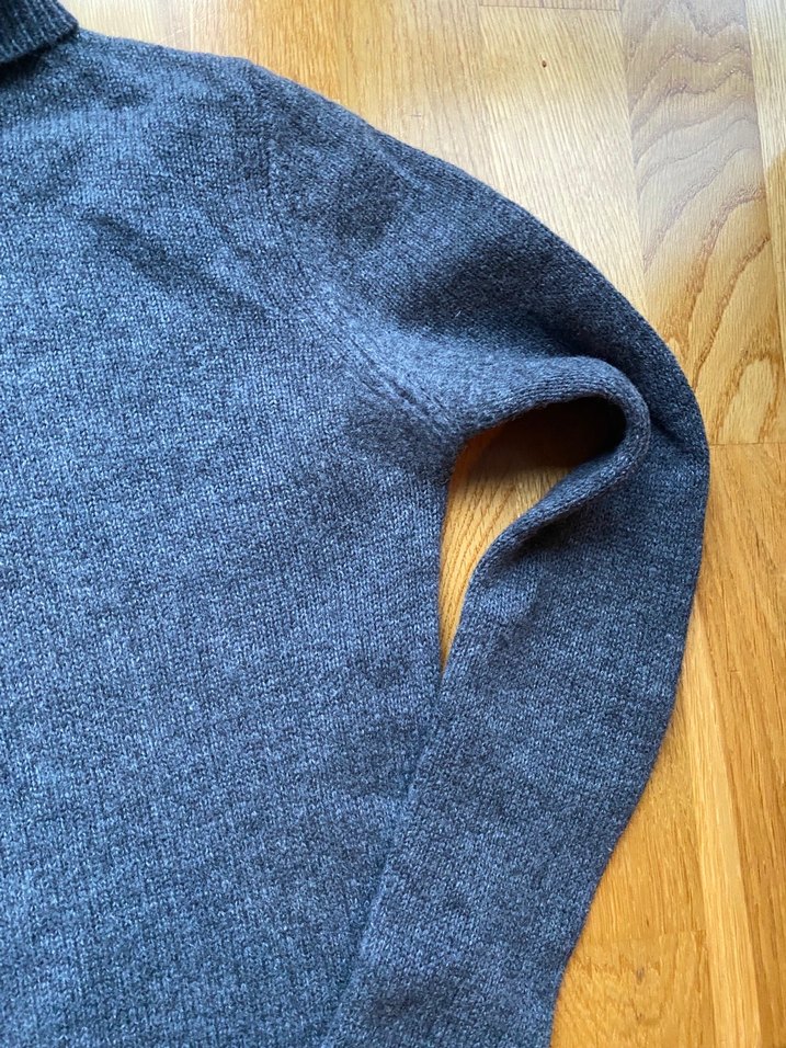 Massimo Dutti Gri Kadın Yün Boğazlı Kazak - Görsel 4