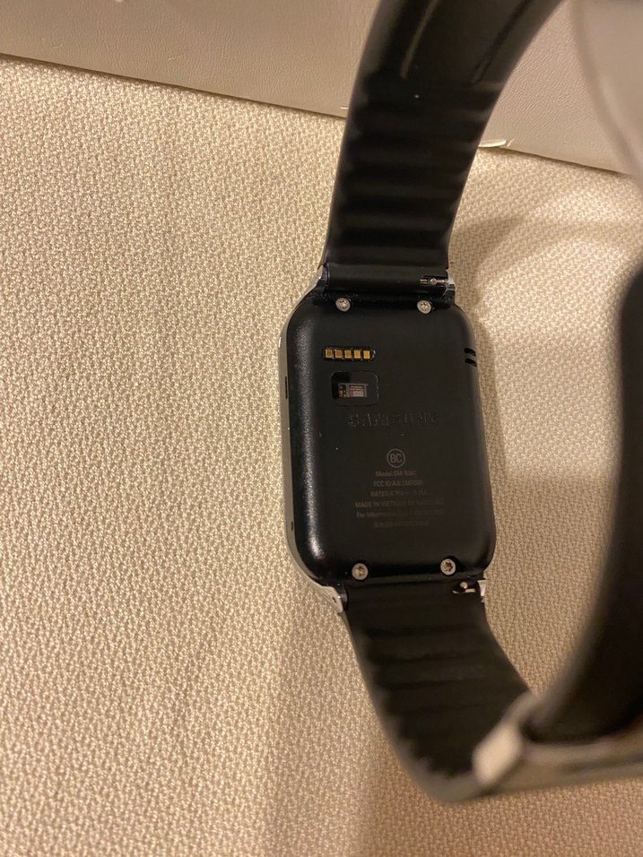 Siyah Kordonlu Akıllı Saat - Görsel 3