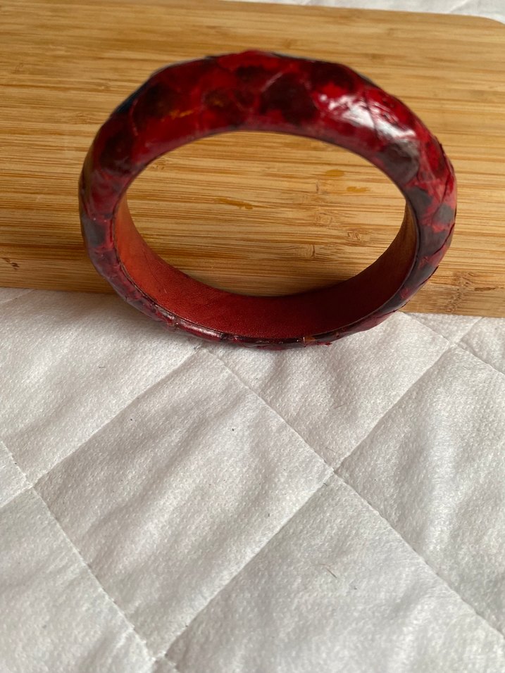 Bordo Yılan Desenli deri Bilezik - Görsel 3