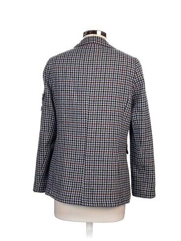 40 Beden Koton Blazer %70 İndirimli.