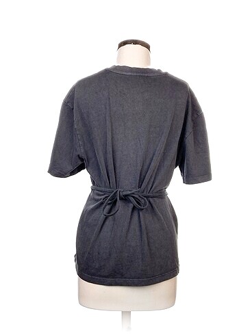 m Beden Zara Bluz %70 İndirimli.