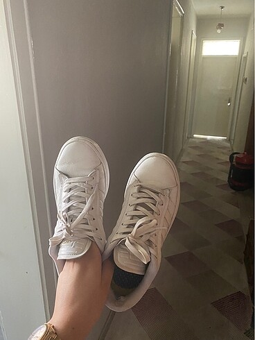 40 Beden Adidas orjinal ayakkabı