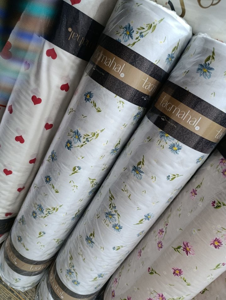 Mavi Çiçek Desenli Gri Yastık - Görsel 3