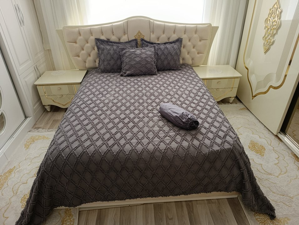 Gri Ekoseli Yatak Örtüsü Takımı - Görsel 2