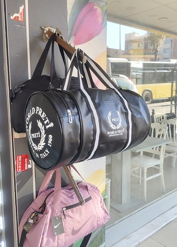 Renkli Baskılı Siyah büyük boy astarlı kaliteli Spor Çantası - Görsel 3