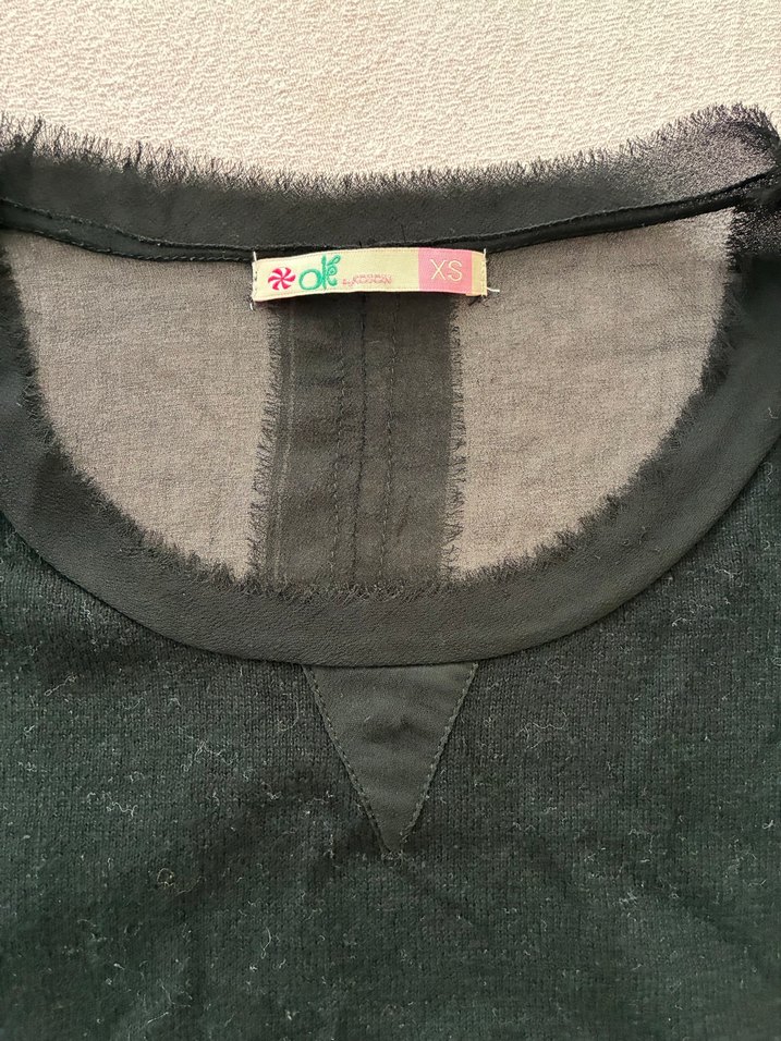 Siyah Pamuklu Uzun Kollu Kadın Kazak - Görsel 2