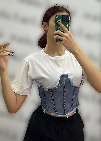 Sagaza korse detaylı büstiyer