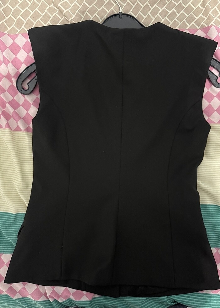 Adil Işık Siyah Yelek - Görsel 2