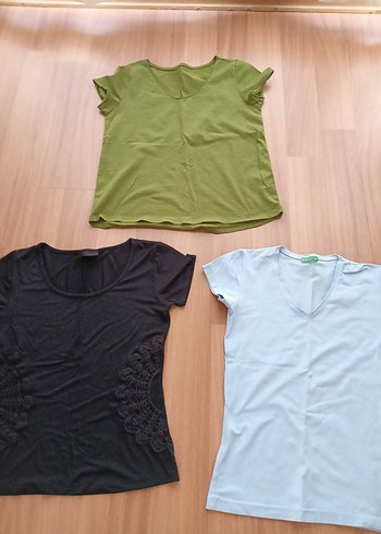 Kadın Kısa Kollu 3 adet Tişört 140 TL